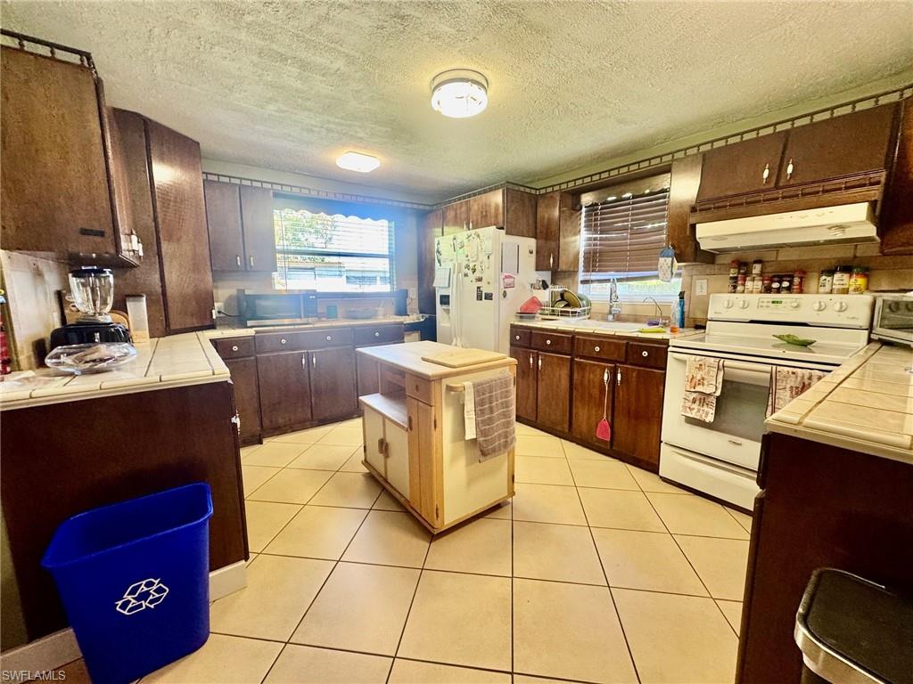 4715 Nottingham Dr Property Photo 17