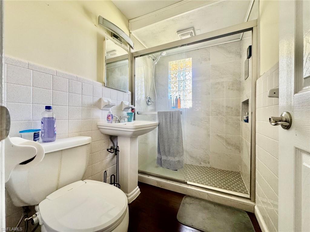 4715 Nottingham Dr Property Photo 22