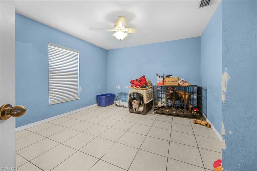 1900 Xelda Ave N Property Photo 10