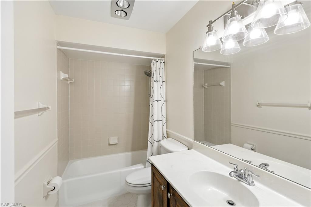 1267 Hazeltine Dr Property Photo 15