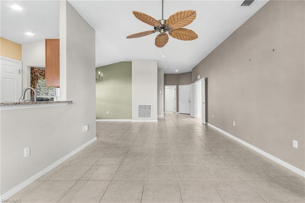 2462 Anguilla Dr Property Photo 13