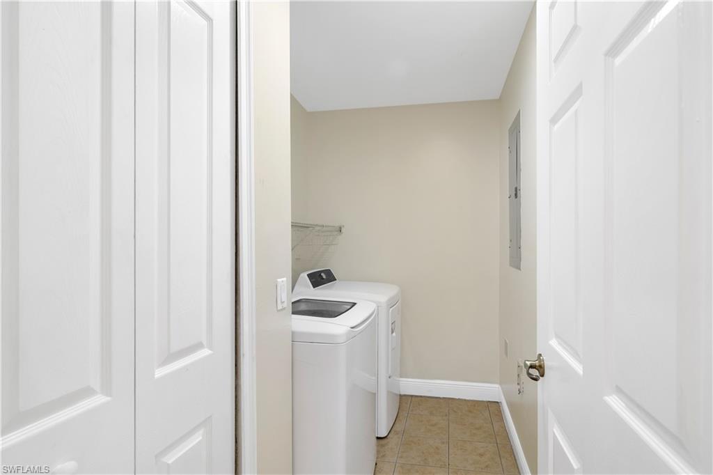 1518 Sw 50th St 102 Property Photo 11