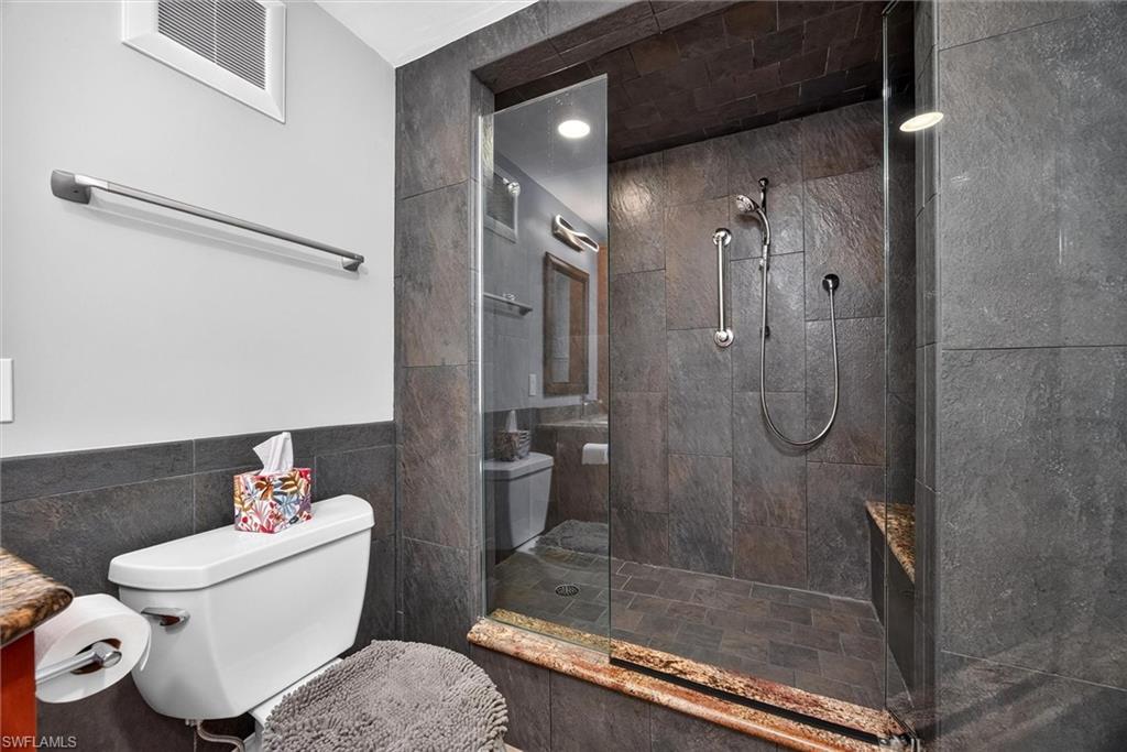 1910 Virginia Ave 202 Property Photo 25