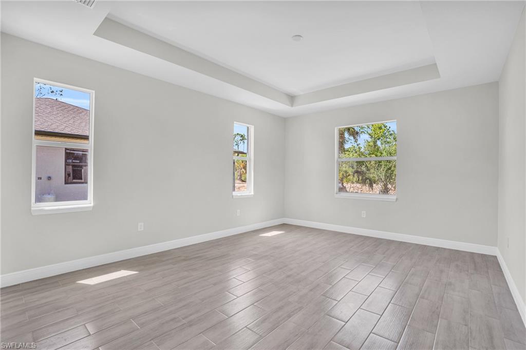 3602 65th St W Property Photo 12
