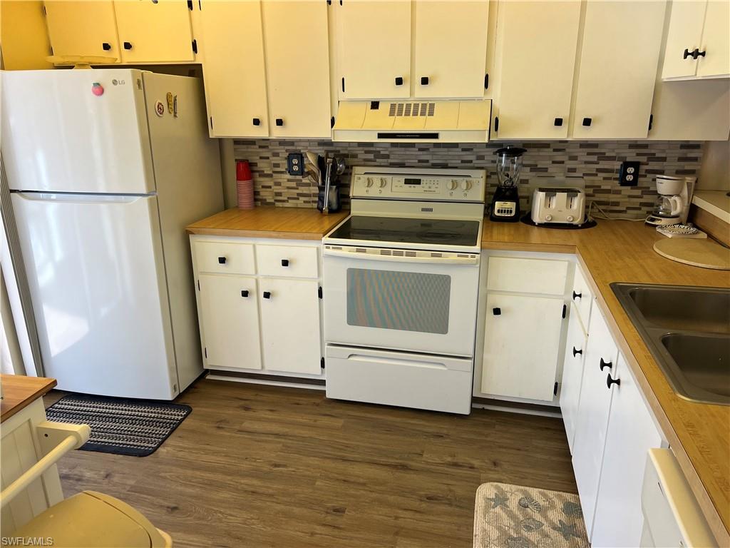 4096 Northlight Dr 1709 Property Photo 3