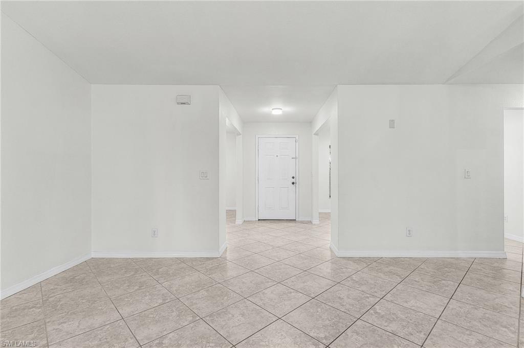 3310 Nw 5th Ter Property Photo 4