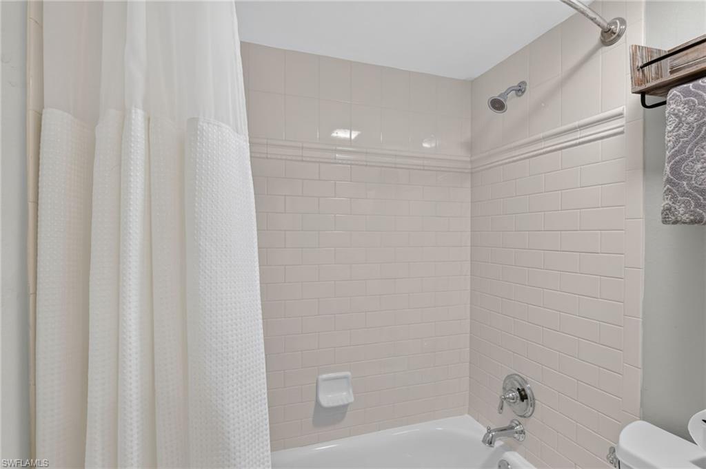 1428 Park Shore Cir 4 Property Photo 30