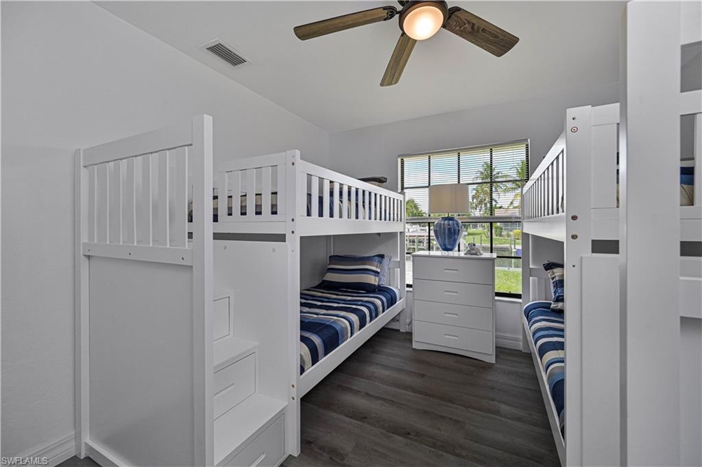 1106 Se 23rd Pl Property Photo 36