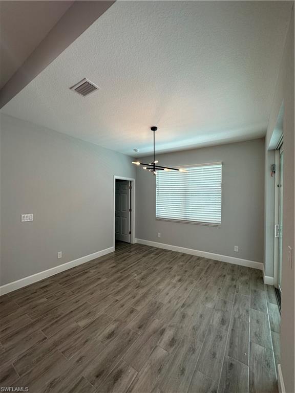 1010 Ne 5th Ave Property Photo 10