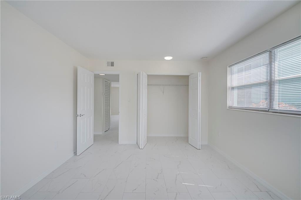 3225 E Riverside Dr 21b Property Photo 12
