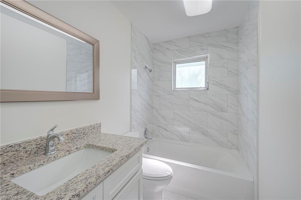 3225 E Riverside Dr 21b Property Photo 17