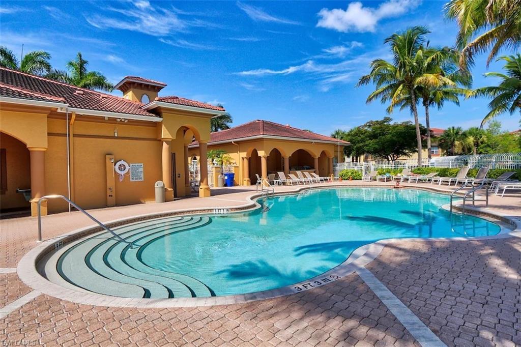 15585 Ocean Walk CIR 308 Property Photo 1