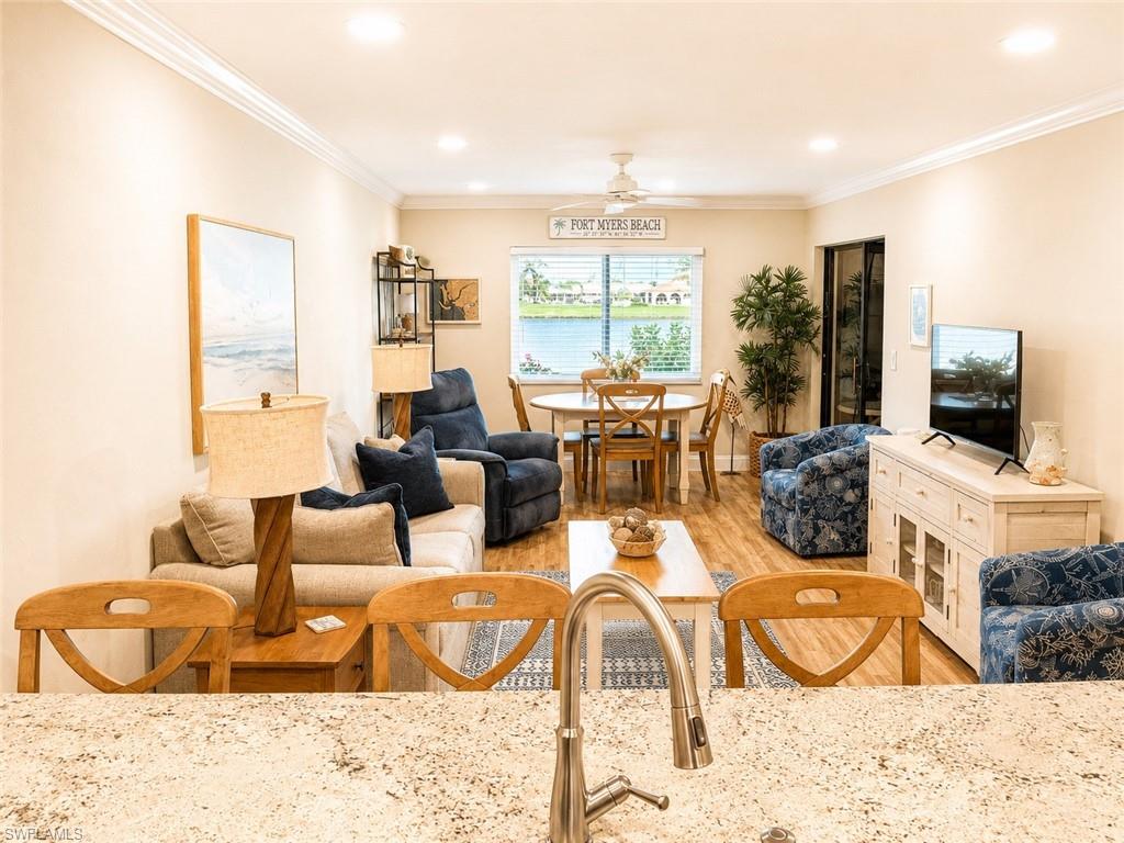 11140 Caravel CIR 106 Property Photo 1