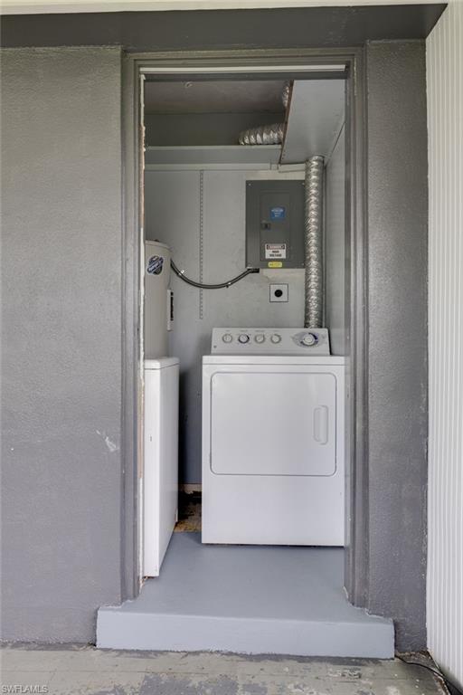 330 Suffolk Ct Property Photo 16