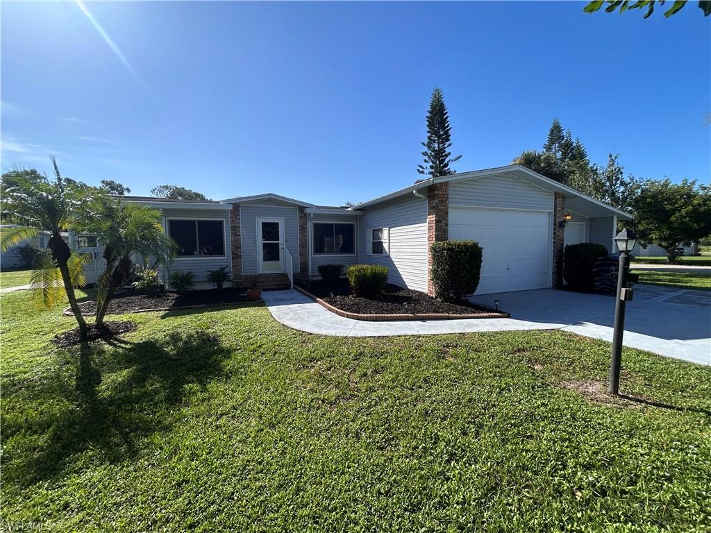 10561 Lake Loop Rd 37m Property Photo 1