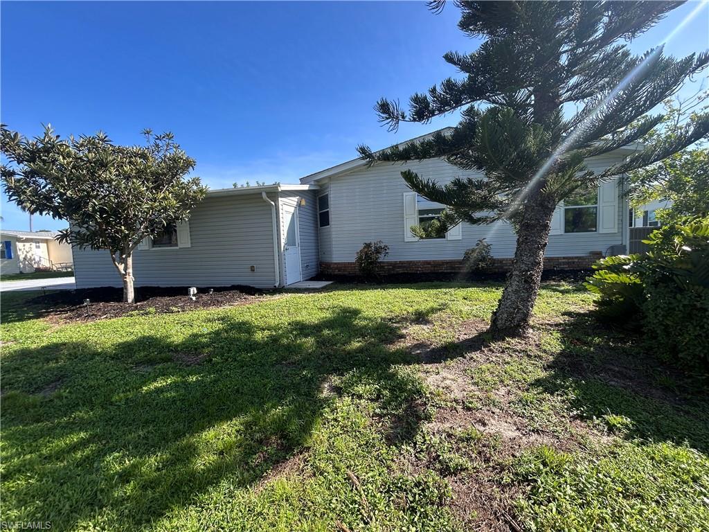 10561 Lake Loop Rd 37m Property Photo 30
