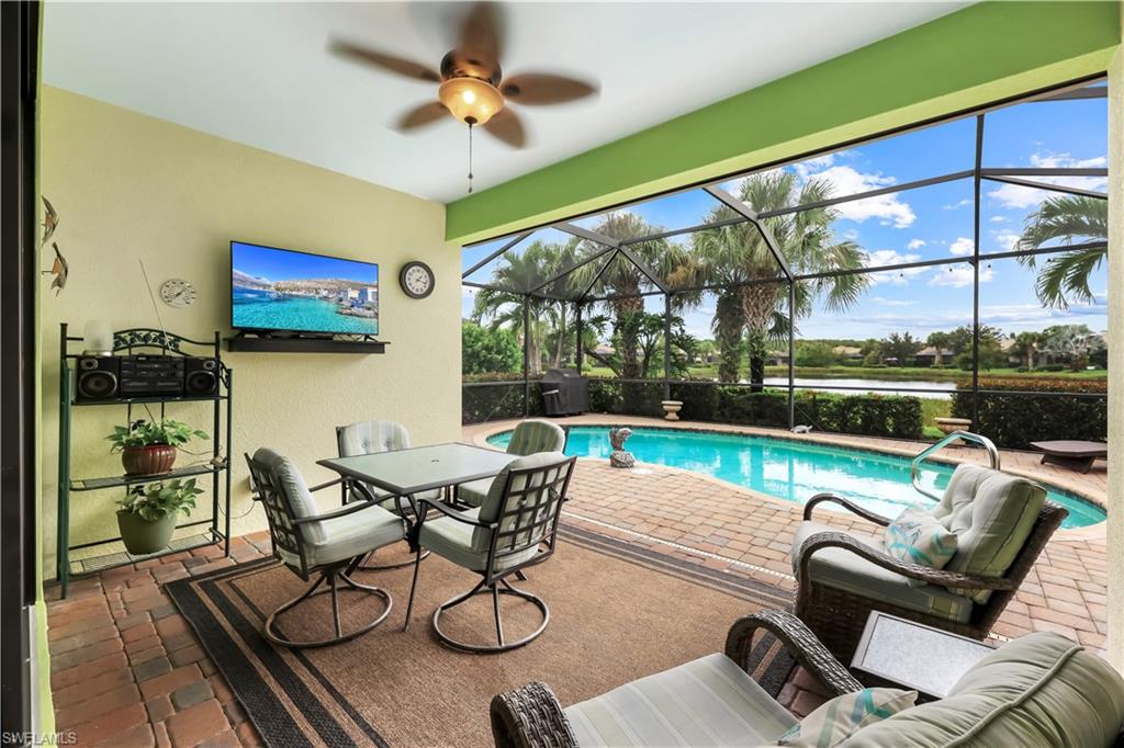 20377 Black Tree Ln Property Photo 8