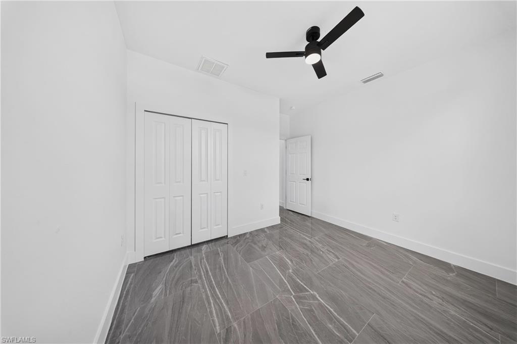 2621 40th St W Property Photo 46