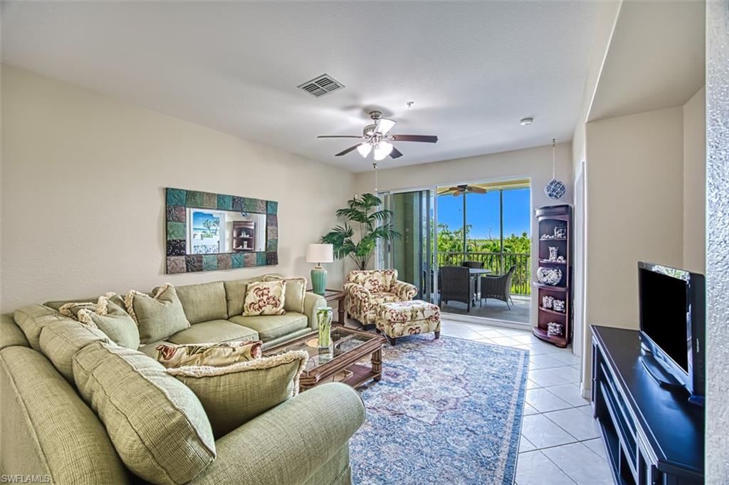 20041 Sanibel View Cir 104 Property Photo 3