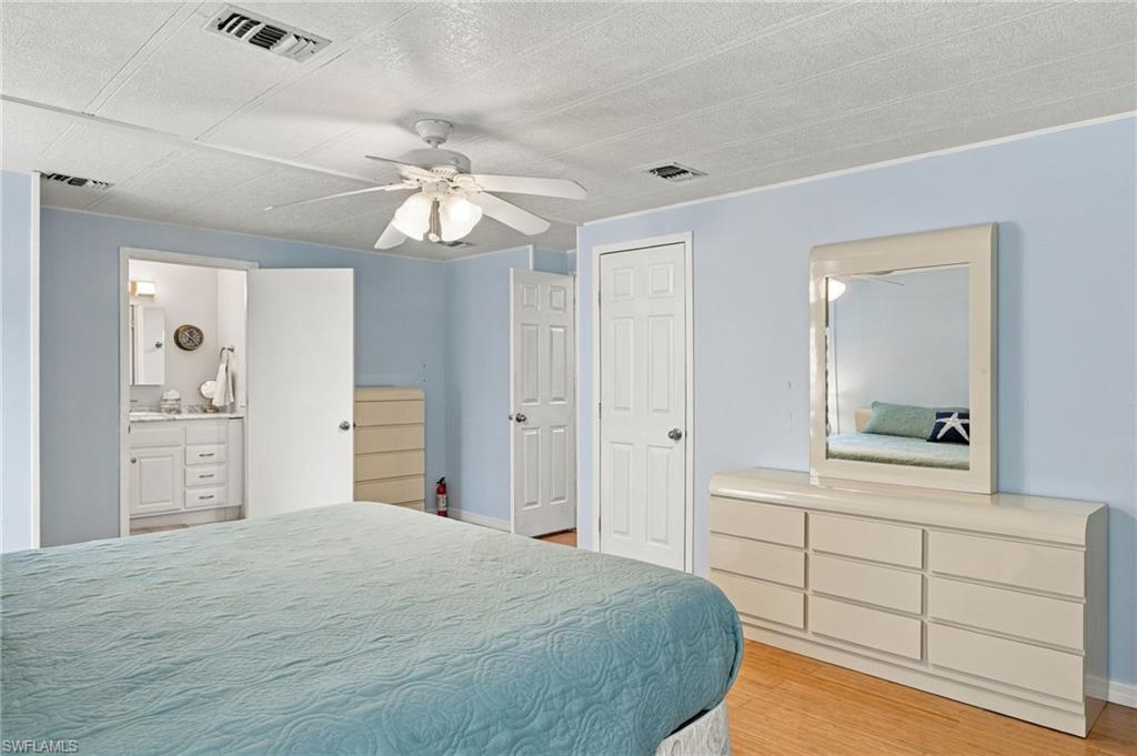 105 Calais Ct Property Photo 14
