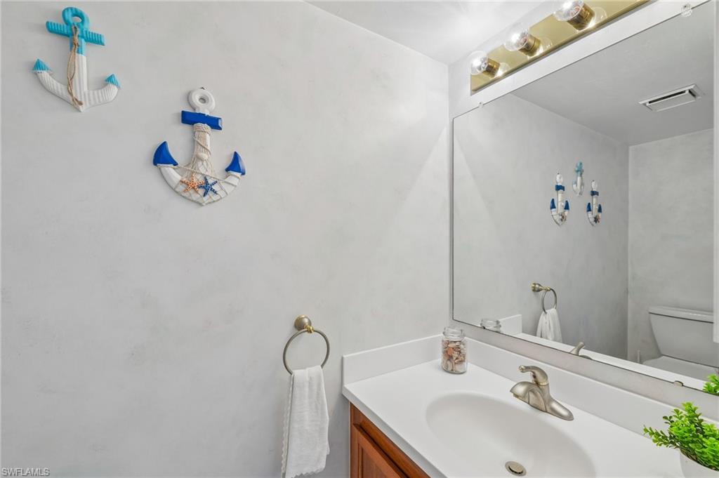 4521 Bay Beach Ln 326 Property Photo 12