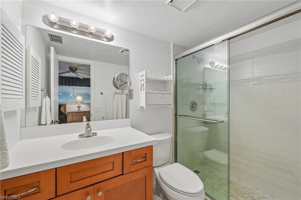 4521 Bay Beach Ln 326 Property Photo 20