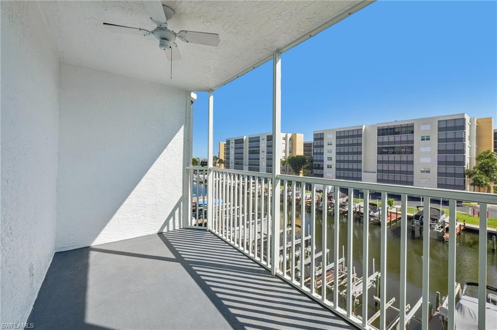 4521 Bay Beach Ln 326 Property Photo 21