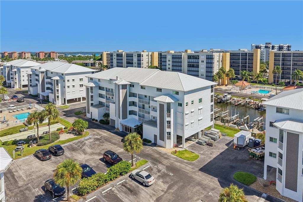 4521 Bay Beach Ln 326 Property Photo 26