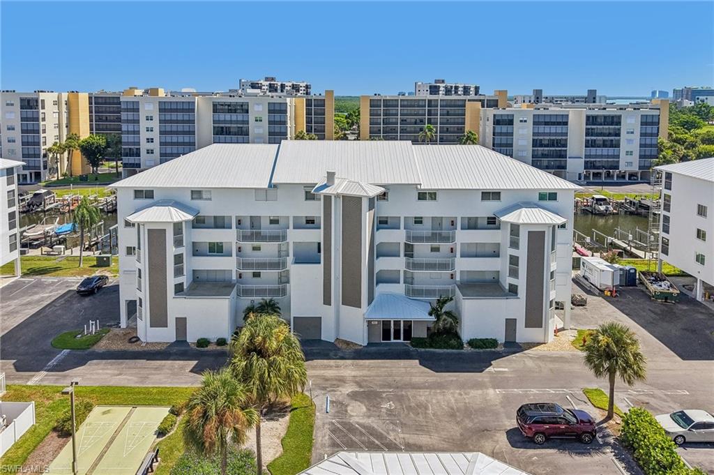 4521 Bay Beach Ln 326 Property Photo 27