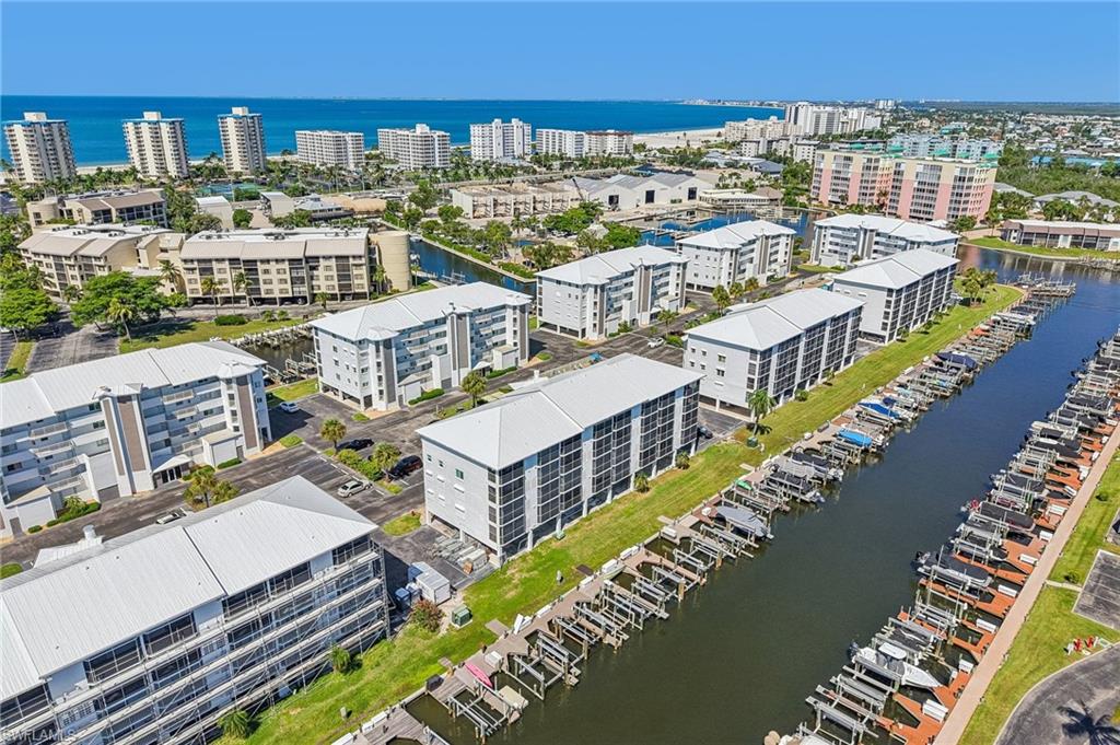4521 Bay Beach Ln 326 Property Photo 30