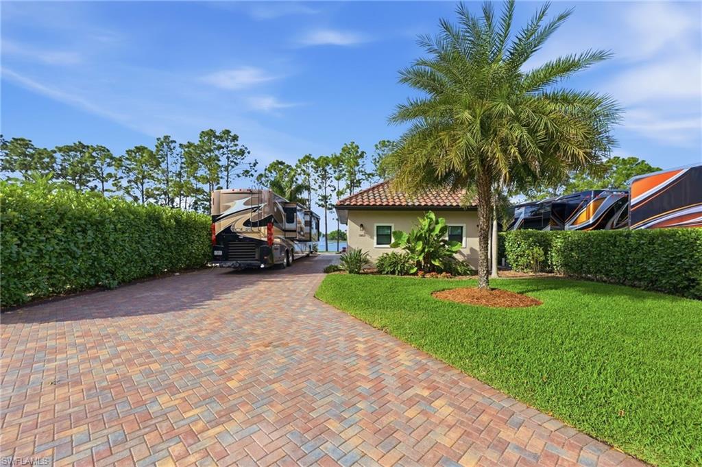 13803 Golden Palms Cir Property Photo 38