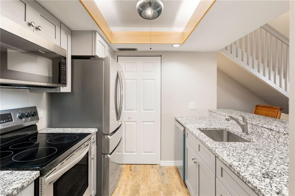 6226 Timberwood Cir 119 Property Photo 11