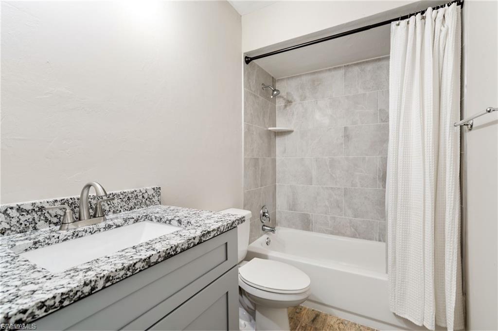 6226 Timberwood Cir 119 Property Photo 20
