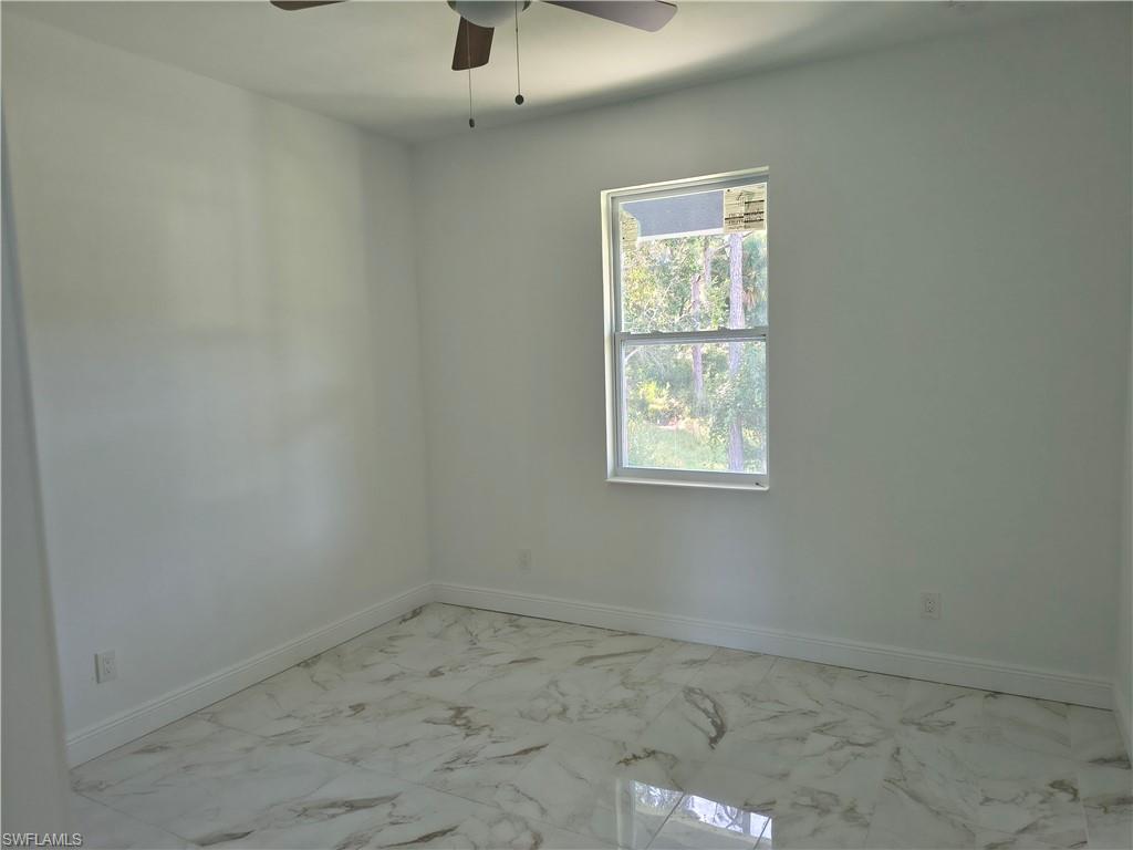 2919 52nd St W Property Photo 11