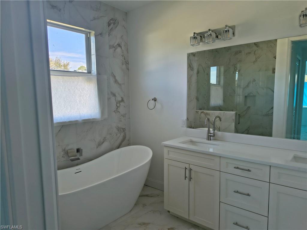 2919 52nd St W Property Photo 15