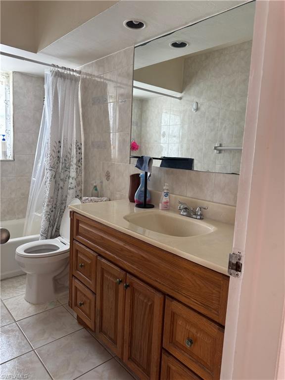 382 Ottumwa Ave Property Photo 11