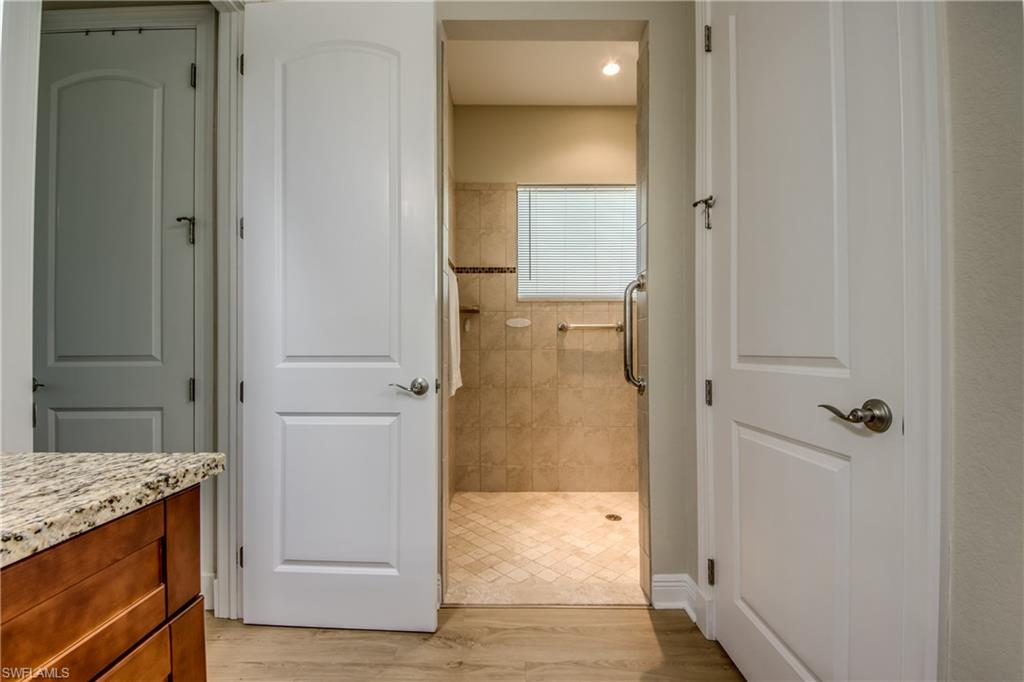5380 Genesee Pkwy Property Photo 26