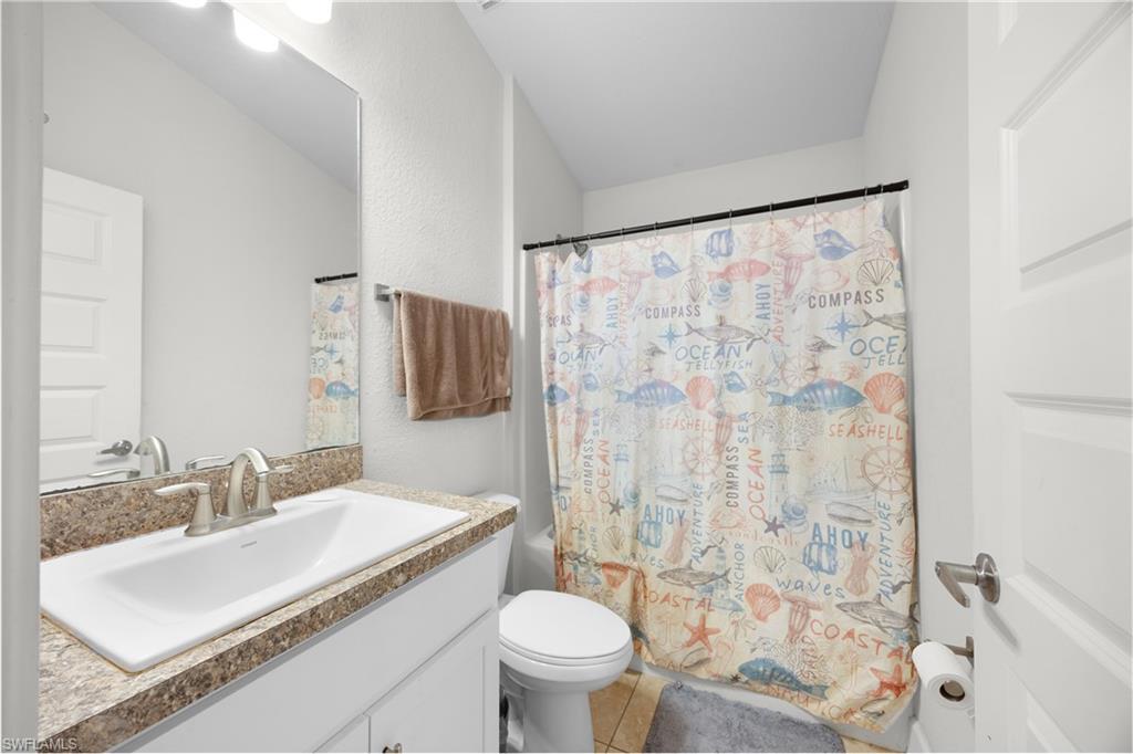 1911 Lemona Ave Property Photo 23