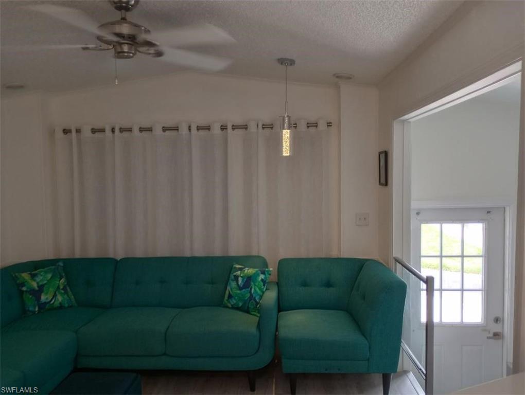 11561 Valleyview Dr 166 Property Photo 8