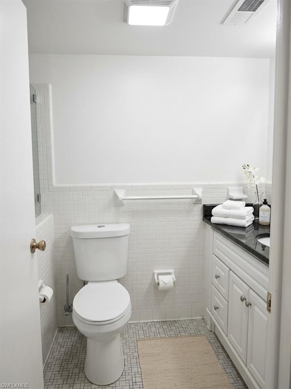 1900 Clifford St 503 Property Photo 9