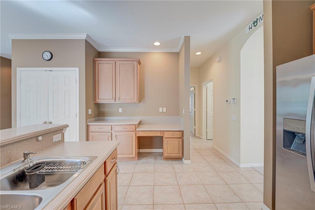 8960 Falcon Pointe Loop Property Photo 8