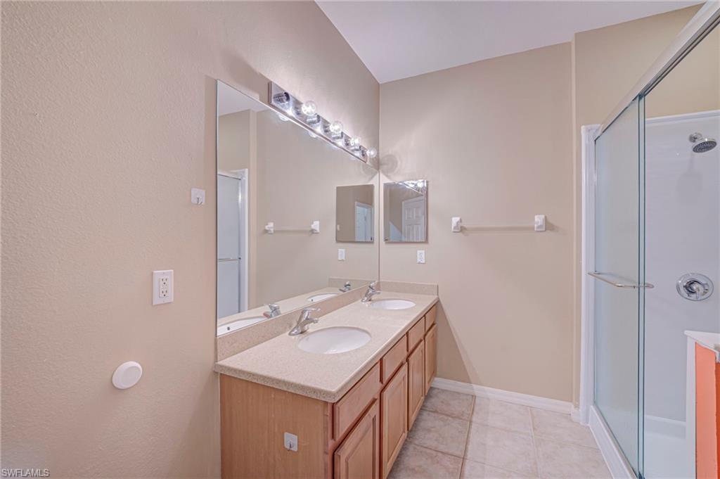 8960 Falcon Pointe Loop Property Photo 18