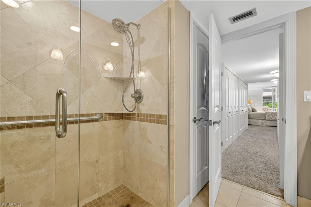 200 Periwinkle Way 232 Property Photo 19