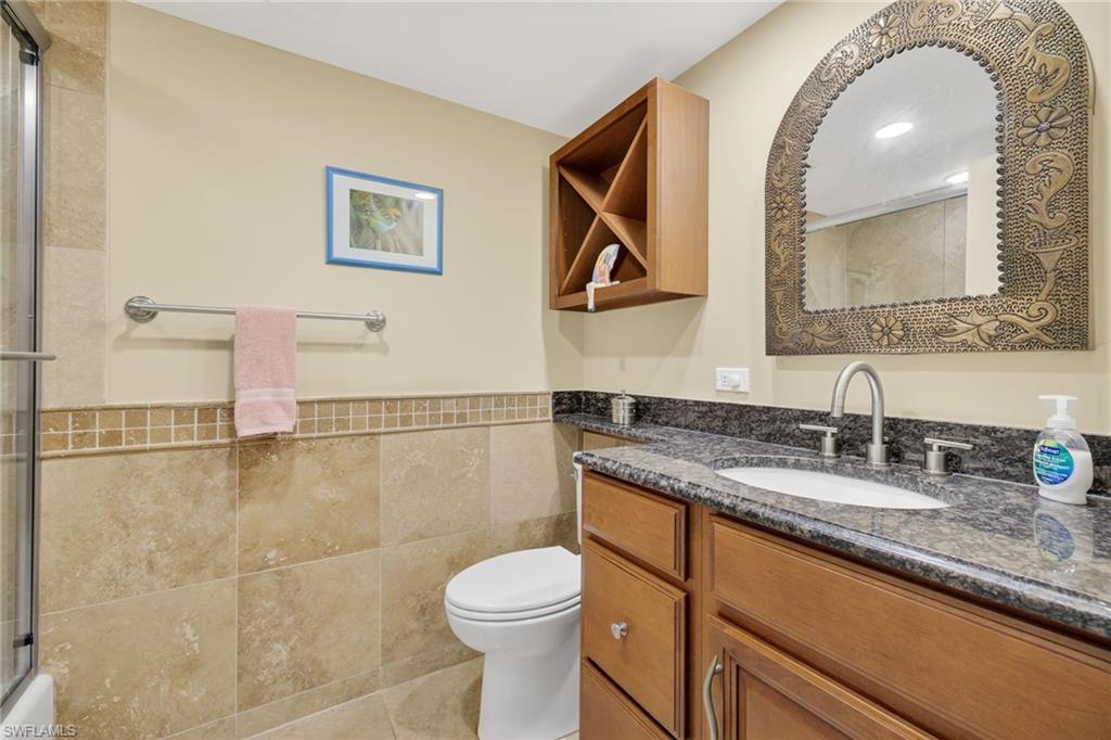 200 Periwinkle Way 232 Property Photo 23