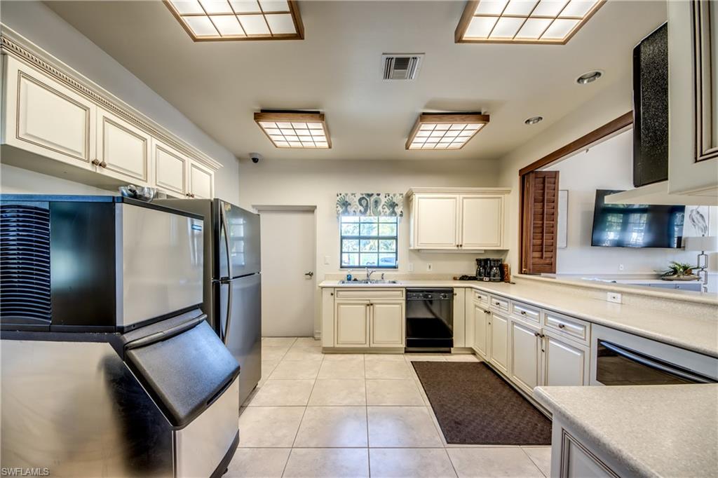 1805 Harbour Cir Property Photo 55