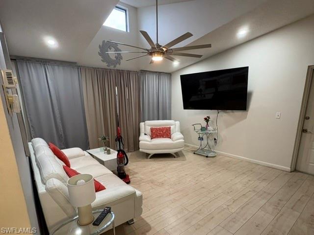 4701 Lakeside Club BLVD 18 Property Photo 1