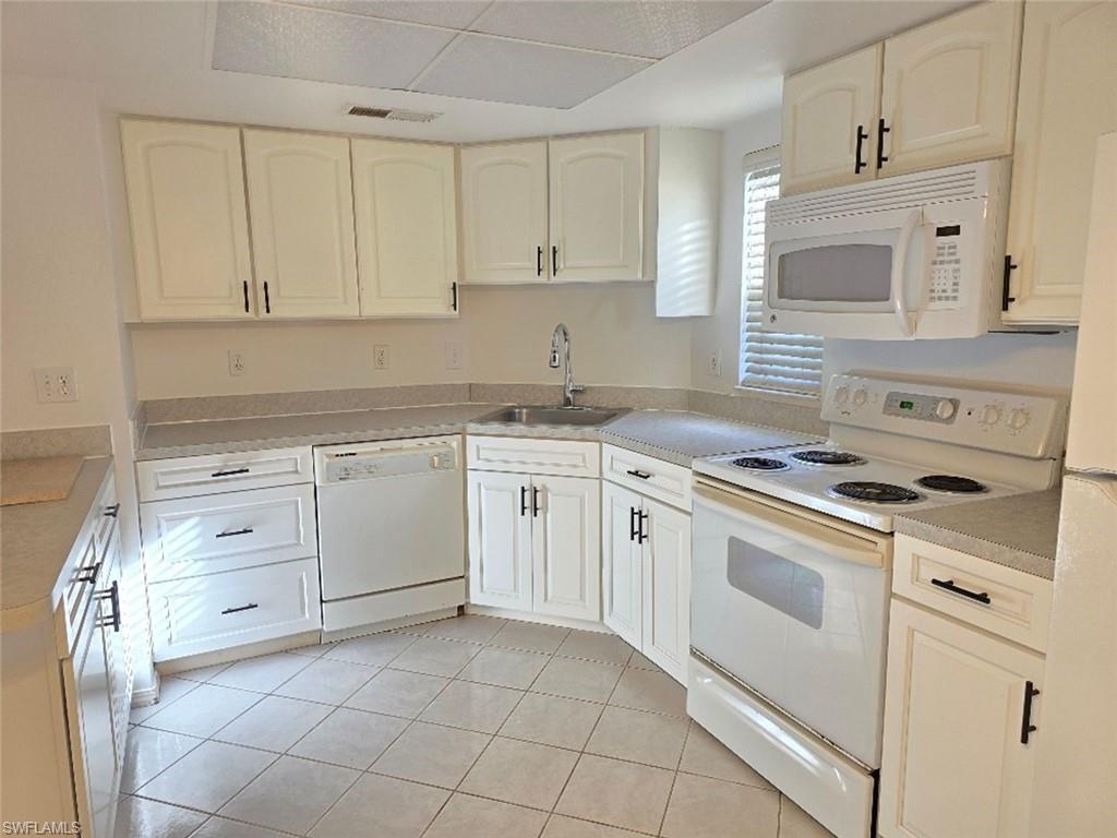 1609 Sw 51st St 102 Property Photo 4