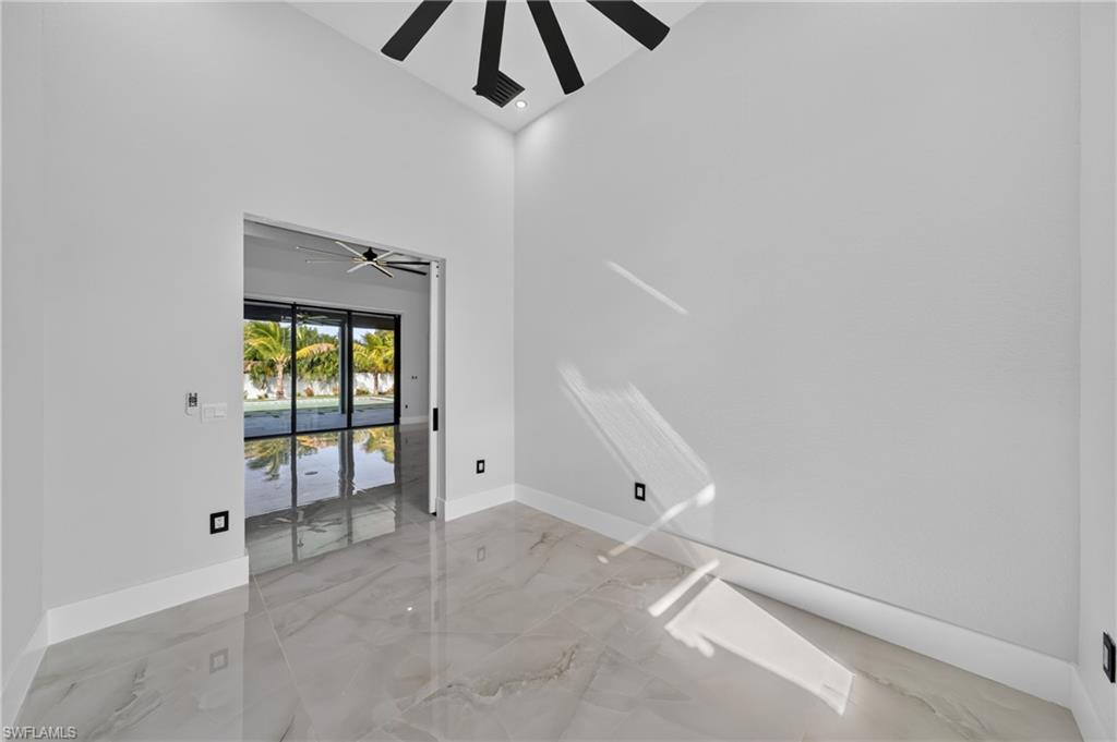 3918 Oasis Blvd Property Photo 27