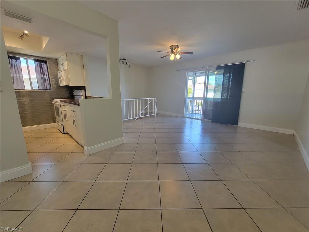 3284 Royal Canadian Trce 4 Property Photo 3