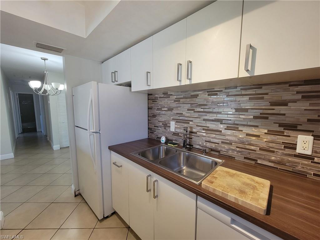 3284 Royal Canadian Trce 4 Property Photo 4
